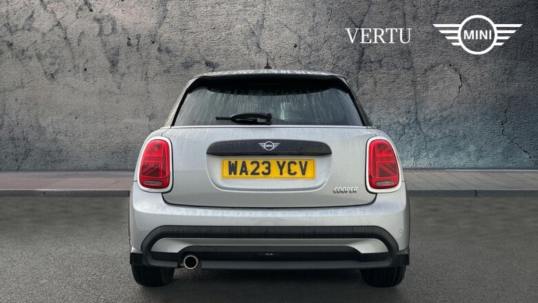 MINI Hatchback 1.5 Cooper Classic Premium 5dr Petrol Hatchback